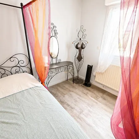 Appartement Superbe, Terrasse, Résidence Sécure Lyon